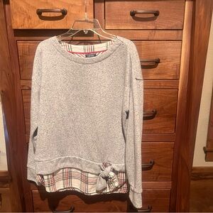 IZOD sweater